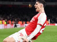 阿森纳训练开放日，今夜再遭质疑引欢呼，NBA季后赛在即，高层口径保持一致(詹俊前瞻曼城vs阿森纳)-满冠网站