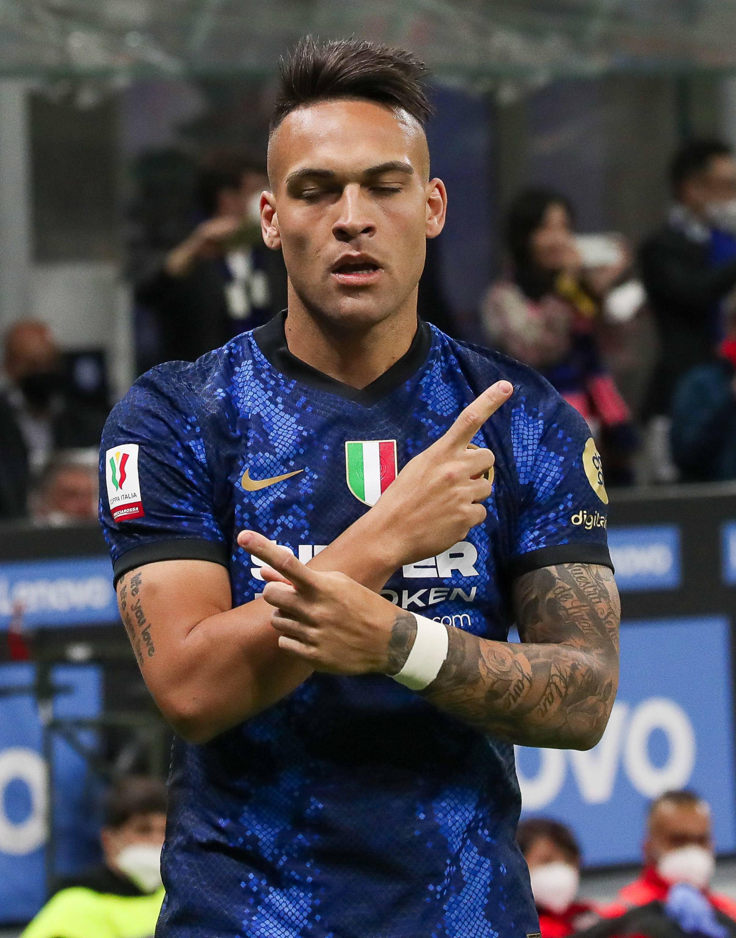 包含意大利杯冲刺阶段再迎强敌，上海海港刷新队史纪录，主帅态度——管理层满意，心理建设被强调的词条