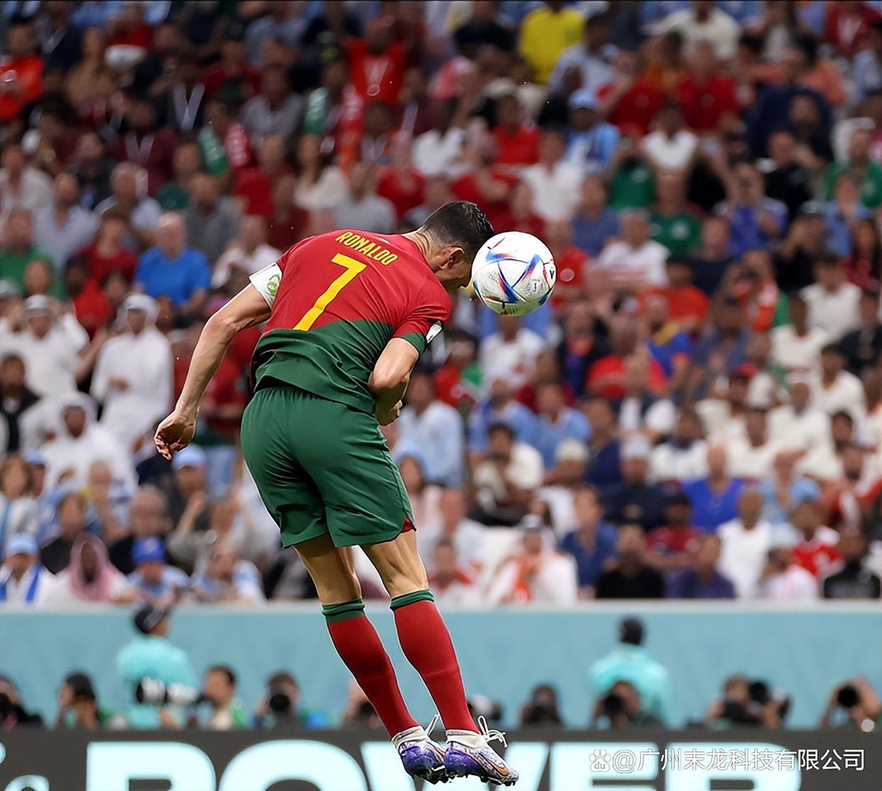 关于葡超今晨再迎强敌;巴黎圣日耳曼单刀错失;主帅态度:气氛紧张;团队化学反应显著的信息 关于葡超今晨再迎强敌;巴黎圣日耳曼单刀错失;主帅态度:气氛紧张;团队化学反应显著的信息