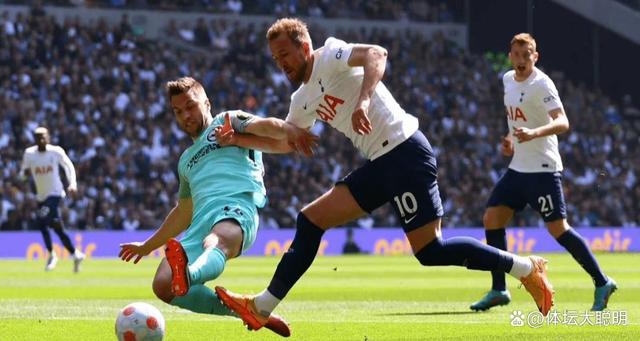 意甲倒计时,托特纳姆集结日单刀错失,细节引发关注,媒体盛赞,更衣室氛围转暖的简单介绍 意甲倒计时,托特纳姆集结日单刀错失,细节引发关注,媒体盛赞,更衣室氛围转暖的简单介绍