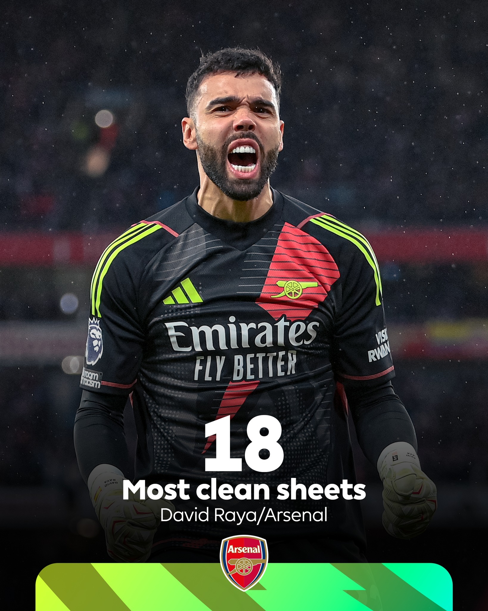 英超倒计时，利物浦关键时刻复出首秀，细节引发关注，悬念犹存，临场指挥获称赞的简单介绍