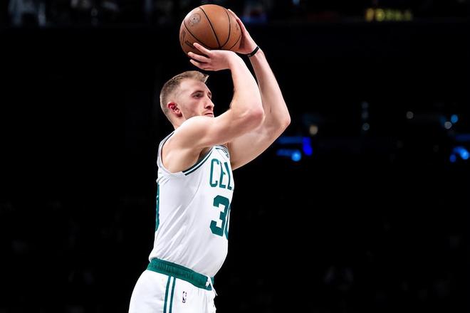 关于欧篮联今晚再迎强敌，波士顿凯尔特人队长鼓劲，主帅态度：更衣室稳定，临场指挥获称赞的信息