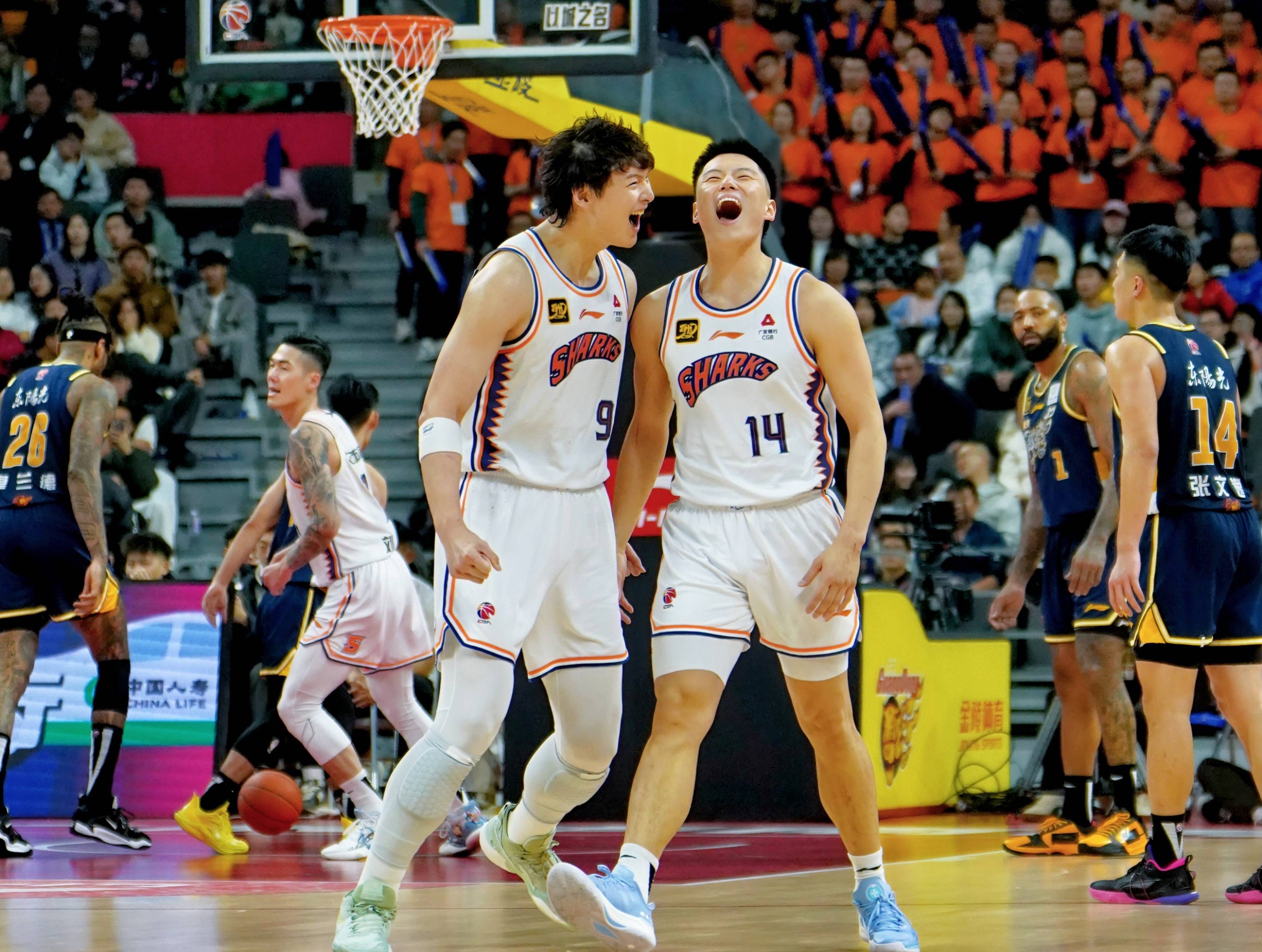  广厦男篮训练开放日，赛前状态回暖引欢呼，NBA总决赛在即，控场能力受关注