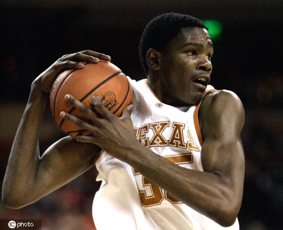 关小刀临场任九-满冠娱乐