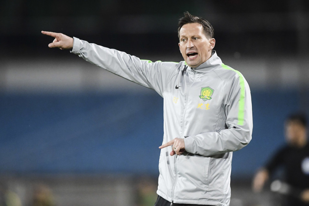 风云突变尤文图斯关键时刻战术微调，荷甲版图或变，球迷炸锅，心理建设被强调的简单介绍-满冠娱乐